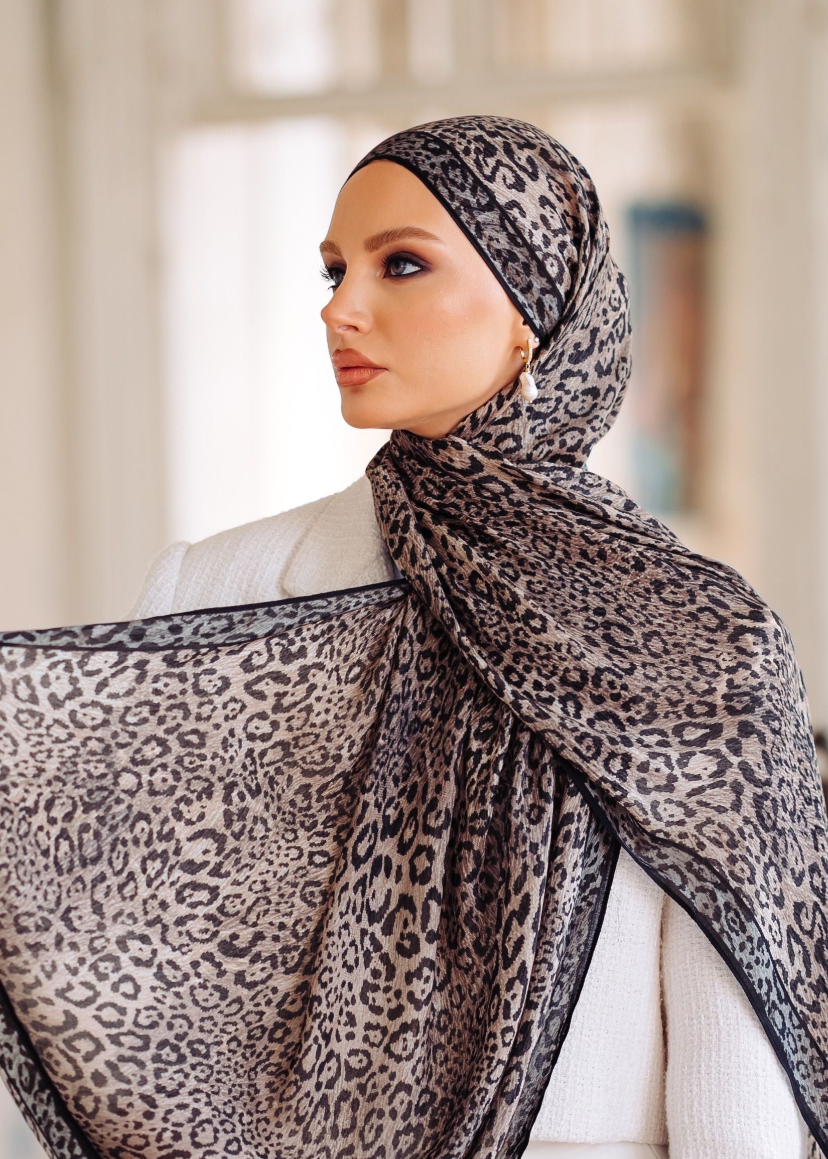 Brown Leopard Modal